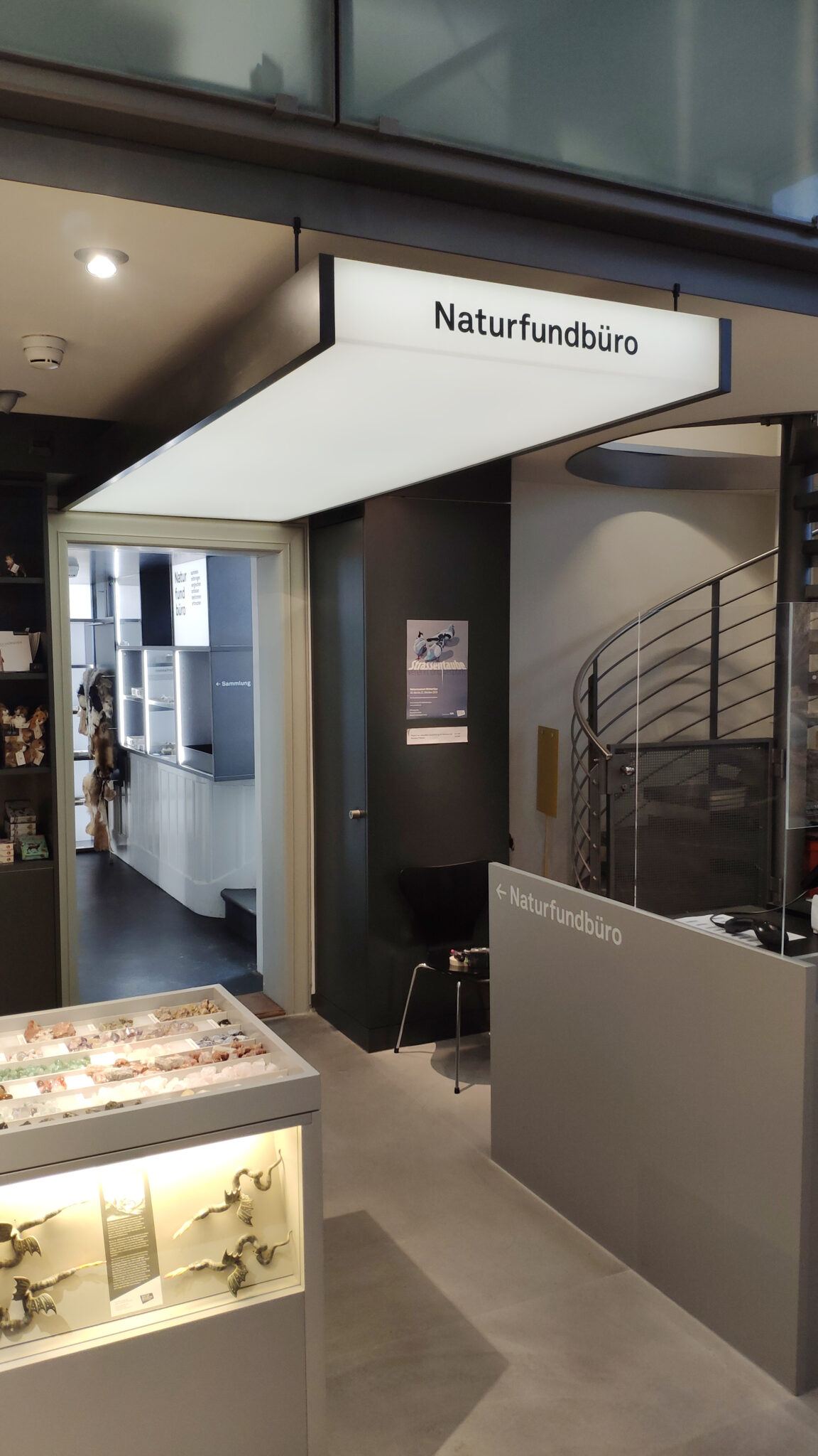 Aufwertung Eingang Naturfundbüro